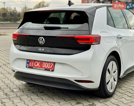 Фольксваген ID.3 2021 в Дрогобыче на Automoto.ua Белый Фольксваген ID.3, объемом двигателя 0 л и пробегом 183 тыс. км за 14350 $, фото 4 на Automoto.ua