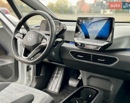 Фольксваген ID.3 2021 в Дрогобыче на Automoto.ua Белый Фольксваген ID.3, объемом двигателя 0 л и пробегом 183 тыс. км за 14350 $, фото 68 на Automoto.ua