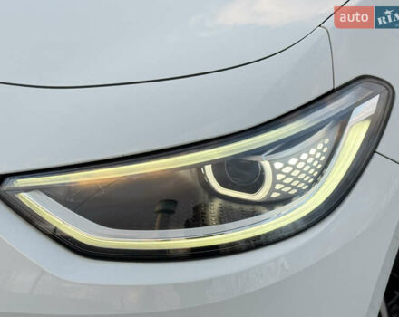 Білий Фольксваген ID.3, об'ємом двигуна 0 л та пробігом 130 тис. км за 16700 $, фото 19 на Automoto.ua