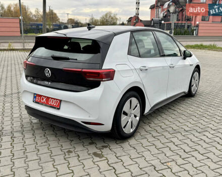 Фольксваген ID.3 2021 в Дрогобыче на Automoto.ua Белый Фольксваген ID.3, объемом двигателя 0 л и пробегом 183 тыс. км за 14350 $, фото 56 на Automoto.ua