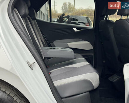 Білий Фольксваген ID.3, об'ємом двигуна 0 л та пробігом 84 тис. км за 17400 $, фото 59 на Automoto.ua