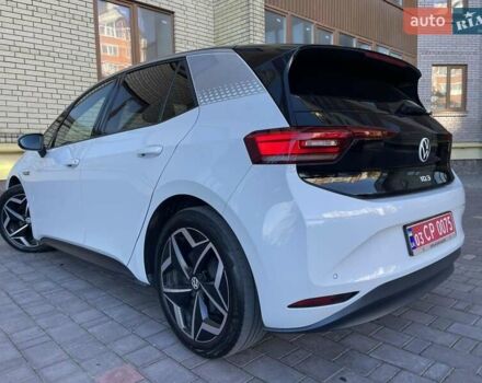 Белый Фольксваген ID.3, объемом двигателя 0 л и пробегом 125 тыс. км за 18299 $, фото 21 на Automoto.ua