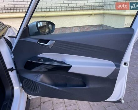 Білий Фольксваген ID.3, об'ємом двигуна 0 л та пробігом 120 тис. км за 16990 $, фото 66 на Automoto.ua