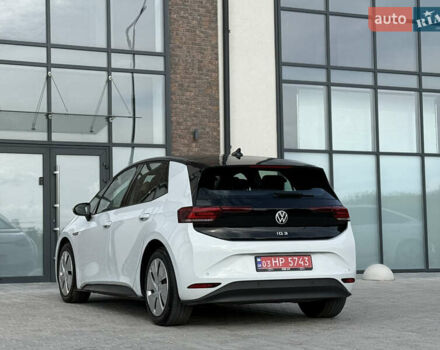 Білий Фольксваген ID.3, об'ємом двигуна 0 л та пробігом 119 тис. км за 15999 $, фото 14 на Automoto.ua