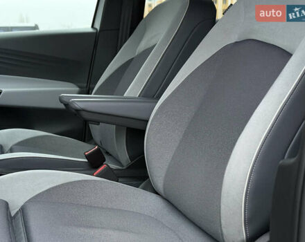 Белый Фольксваген ID.3, объемом двигателя 0 л и пробегом 117 тыс. км за 21800 $, фото 21 на Automoto.ua