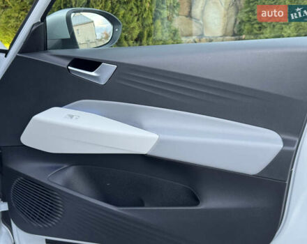 Білий Фольксваген ID.3, об'ємом двигуна 0 л та пробігом 130 тис. км за 16700 $, фото 57 на Automoto.ua