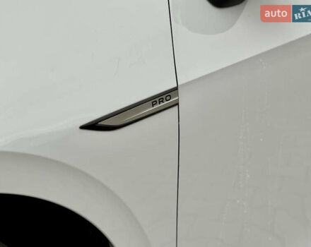 Фольксваген ID.3 2021 в Дрогобыче на Automoto.ua Белый Фольксваген ID.3, объемом двигателя 0 л и пробегом 183 тыс. км за 14350 $, фото 43 на Automoto.ua