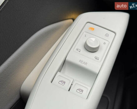 Білий Фольксваген ID.3, об'ємом двигуна 0 л та пробігом 84 тис. км за 17400 $, фото 87 на Automoto.ua