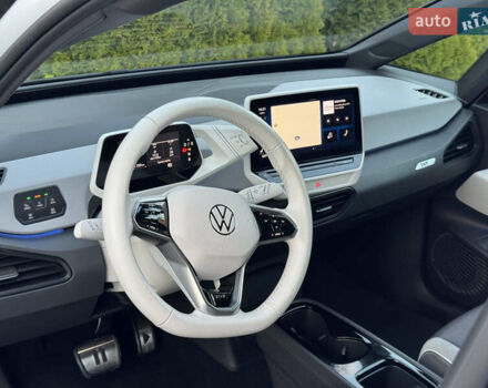 Белый Фольксваген ID.3, объемом двигателя 0 л и пробегом 133 тыс. км за 17400 $, фото 37 на Automoto.ua