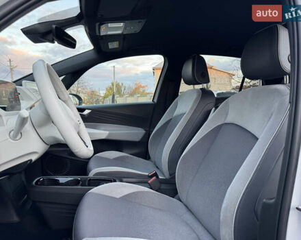 Білий Фольксваген ID.3, об'ємом двигуна 0 л та пробігом 130 тис. км за 16700 $, фото 40 на Automoto.ua