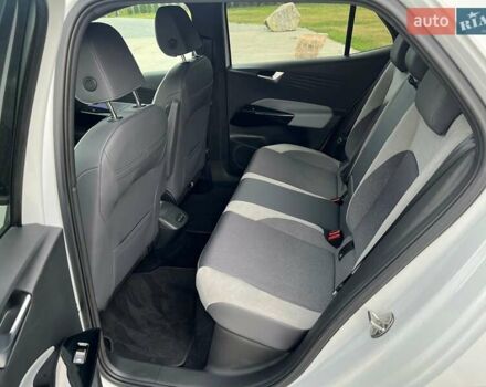 Белый Фольксваген ID.3, объемом двигателя 0 л и пробегом 138 тыс. км за 18500 $, фото 29 на Automoto.ua