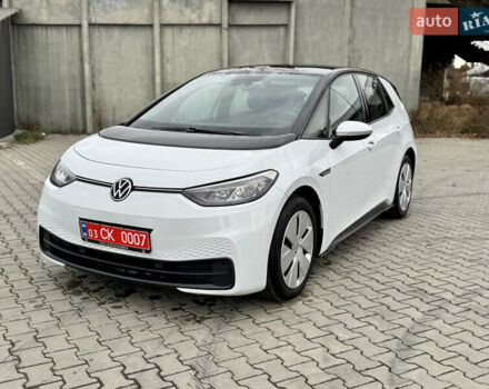 Фольксваген ID.3 2021 в Дрогобыче на Automoto.ua Белый Фольксваген ID.3, объемом двигателя 0 л и пробегом 183 тыс. км за 14350 $, фото 58 на Automoto.ua
