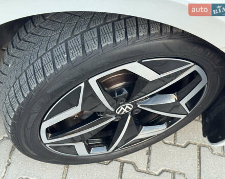 Білий Фольксваген ID.3, об'ємом двигуна 0 л та пробігом 130 тис. км за 16700 $, фото 25 на Automoto.ua