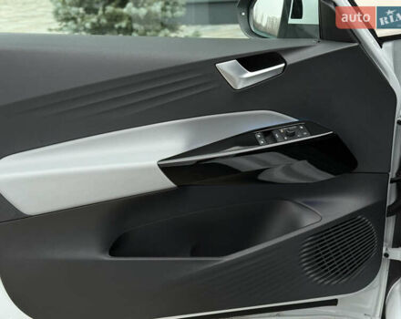 Белый Фольксваген ID.3, объемом двигателя 0 л и пробегом 117 тыс. км за 21800 $, фото 14 на Automoto.ua