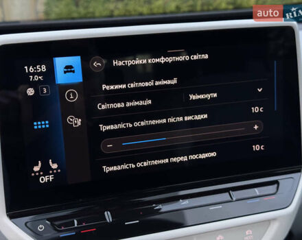 Белый Фольксваген ID.3, объемом двигателя 0 л и пробегом 133 тыс. км за 17400 $, фото 69 на Automoto.ua