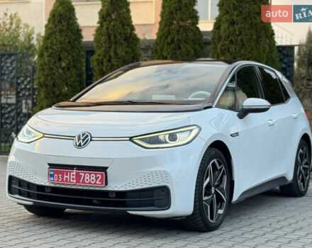 Білий Фольксваген ID.3, об'ємом двигуна 0 л та пробігом 130 тис. км за 16700 $, фото 12 на Automoto.ua