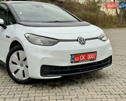 Фольксваген ID.3 2021 в Дрогобыче на Automoto.ua Белый Фольксваген ID.3, объемом двигателя 0 л и пробегом 183 тыс. км за 14350 $, фото 36 на Automoto.ua