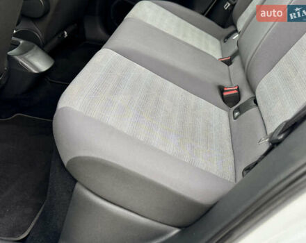 Фольксваген ID.3 2021 в Дрогобыче на Automoto.ua Белый Фольксваген ID.3, объемом двигателя 0 л и пробегом 183 тыс. км за 14350 $, фото 77 на Automoto.ua