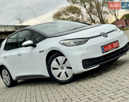 Фольксваген ID.3 2021 в Дрогобыче на Automoto.ua Белый Фольксваген ID.3, объемом двигателя 0 л и пробегом 183 тыс. км за 14350 $, фото 18 на Automoto.ua