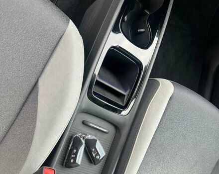 Белый Фольксваген ID.3, объемом двигателя 0 л и пробегом 138 тыс. км за 18500 $, фото 24 на Automoto.ua