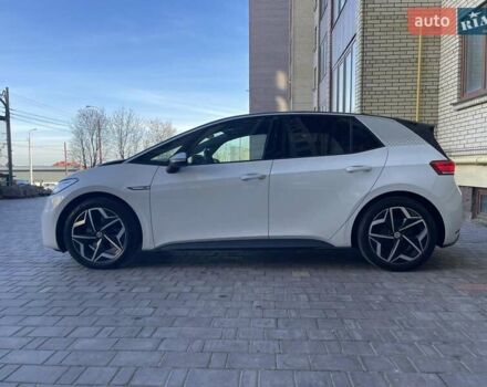 Белый Фольксваген ID.3, объемом двигателя 0 л и пробегом 125 тыс. км за 18299 $, фото 23 на Automoto.ua