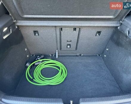 Білий Фольксваген ID.3, об'ємом двигуна 0 л та пробігом 120 тис. км за 16990 $, фото 68 на Automoto.ua