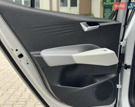 Білий Фольксваген ID.3, об'ємом двигуна 0 л та пробігом 84 тис. км за 17400 $, фото 45 на Automoto.ua