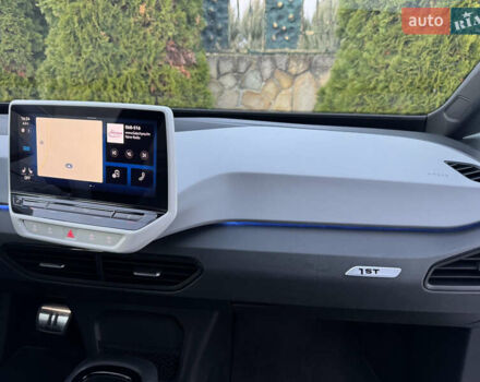 Белый Фольксваген ID.3, объемом двигателя 0 л и пробегом 133 тыс. км за 17400 $, фото 55 на Automoto.ua