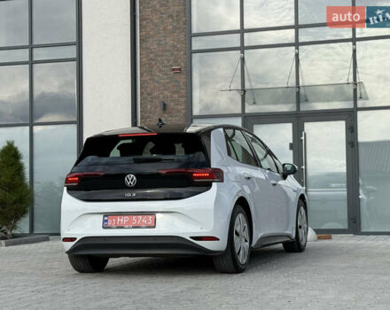 Білий Фольксваген ID.3, об'ємом двигуна 0 л та пробігом 119 тис. км за 15999 $, фото 13 на Automoto.ua