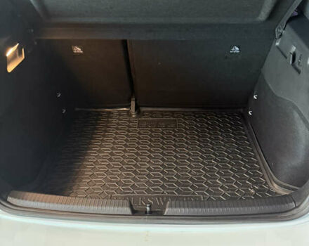 Фольксваген ID.3 2022 в Кропивницком (Кировограде) на Automoto.ua Белый Фольксваген ID.3, объемом двигателя 0 л и пробегом 16 тыс. км за 19999 $, фото 31 на Automoto.ua