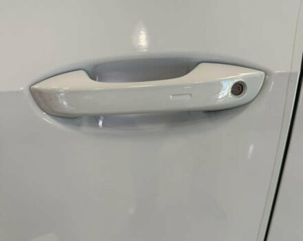 Фольксваген ID.3 2022 в Кропивницком (Кировограде) на Automoto.ua Белый Фольксваген ID.3, объемом двигателя 0 л и пробегом 16 тыс. км за 19999 $, фото 9 на Automoto.ua