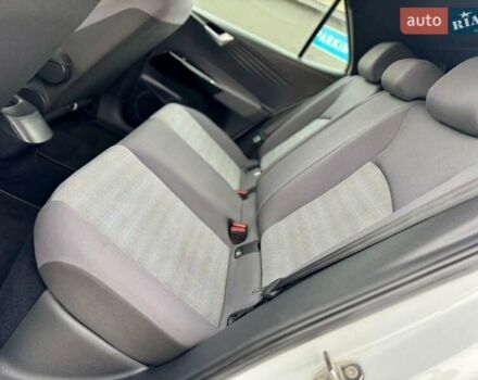 Белый Фольксваген ID.3, объемом двигателя 0 л и пробегом 185 тыс. км за 14950 $, фото 65 на Automoto.ua