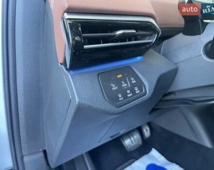Фольксваген ID.3 2022 у Тернополі на Automoto.ua Білий Фольксваген ID.3, об'ємом двигуна 0 л та пробігом 163 тис. км за 23499 $, фото 62 на Automoto.ua