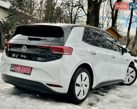 Белый Фольксваген ID.3, объемом двигателя 0 л и пробегом 185 тыс. км за 14950 $, фото 27 на Automoto.ua