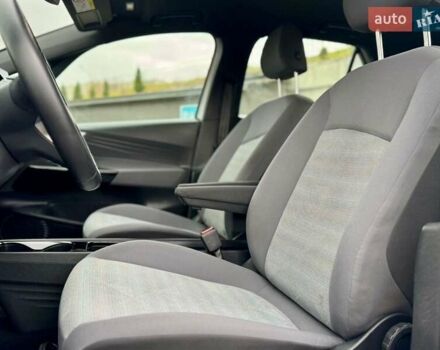 Белый Фольксваген ID.3, объемом двигателя 0 л и пробегом 185 тыс. км за 14950 $, фото 66 на Automoto.ua