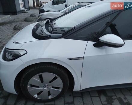 Білий Фольксваген ID.3, об'ємом двигуна 0 л та пробігом 20 тис. км за 18500 $, фото 5 на Automoto.ua