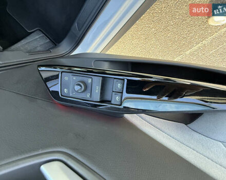 Білий Фольксваген ID.3, об'ємом двигуна 0 л та пробігом 9 тис. км за 23800 $, фото 13 на Automoto.ua