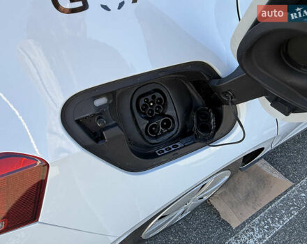 Білий Фольксваген ID.3, об'ємом двигуна 0 л та пробігом 9 тис. км за 23800 $, фото 25 на Automoto.ua