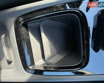 Білий Фольксваген ID.3, об'ємом двигуна 0 л та пробігом 9 тис. км за 23800 $, фото 16 на Automoto.ua