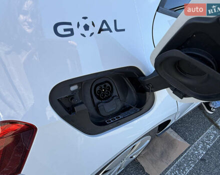 Білий Фольксваген ID.3, об'ємом двигуна 0 л та пробігом 9 тис. км за 23800 $, фото 24 на Automoto.ua