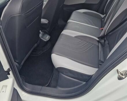 Білий Фольксваген ID.3, об'ємом двигуна 0 л та пробігом 8 тис. км за 20500 $, фото 7 на Automoto.ua