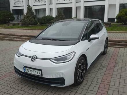 Белый Фольксваген ID.3, объемом двигателя 0 л и пробегом 68 тыс. км за 17400 $, фото 1 на Automoto.ua