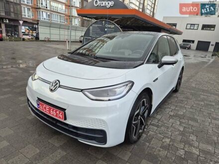 Фольксваген ID.3 2020 у Львові на Automoto.ua Білий Фольксваген ID.3, об'ємом двигуна 0 л та пробігом 235 тис. км за 14500 $, фото 1 на Automoto.ua