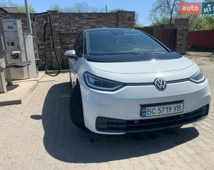 Белый Фольксваген ID.3, объемом двигателя 0 л и пробегом 217 тыс. км за 14900 $, фото 1 на Automoto.ua