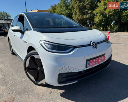 Белый Фольксваген ID.3, объемом двигателя 0 л и пробегом 200 тыс. км за 13899 $, фото 1 на Automoto.ua