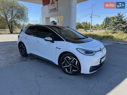 Фольксваген ID.3 2020 в Днепре (Днепропетровске) на Automoto.ua Белый Фольксваген ID.3, объемом двигателя 0 л и пробегом 211 тыс. км за 14200 $, фото 1 на Automoto.ua
