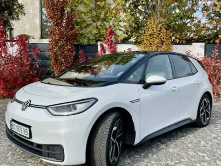 Белый Фольксваген ID.3, объемом двигателя 0 л и пробегом 47 тыс. км за 19500 $, фото 1 на Automoto.ua