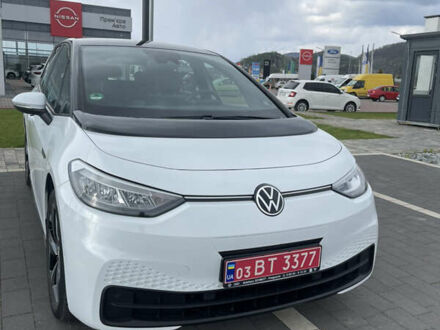 Фольксваген ID.3 2023 в Мукачеве на Automoto.ua Белый Фольксваген ID.3, объемом двигателя 0 л и пробегом 30 тыс. км за 20500 $, фото 1 на Automoto.ua