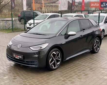 Черный Фольксваген ID.3, объемом двигателя 0 л и пробегом 153 тыс. км за 16655 $, фото 1 на Automoto.ua
