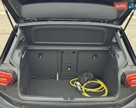 Черный Фольксваген ID.3, объемом двигателя 0 л и пробегом 197 тыс. км за 14900 $, фото 14 на Automoto.ua